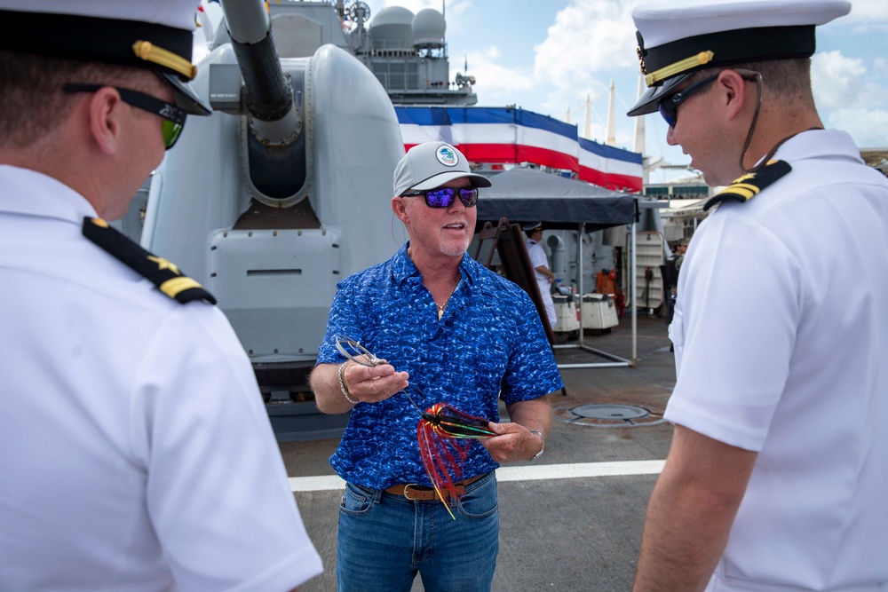 “Capt” Rick Murphy and Brie Gabrielle tour USS Leyte Gulf