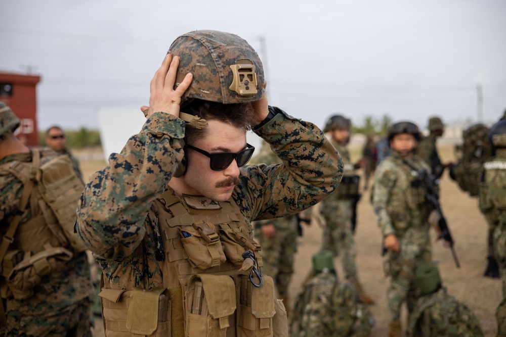 TW24: Marines Take Off in Army Blackhawk