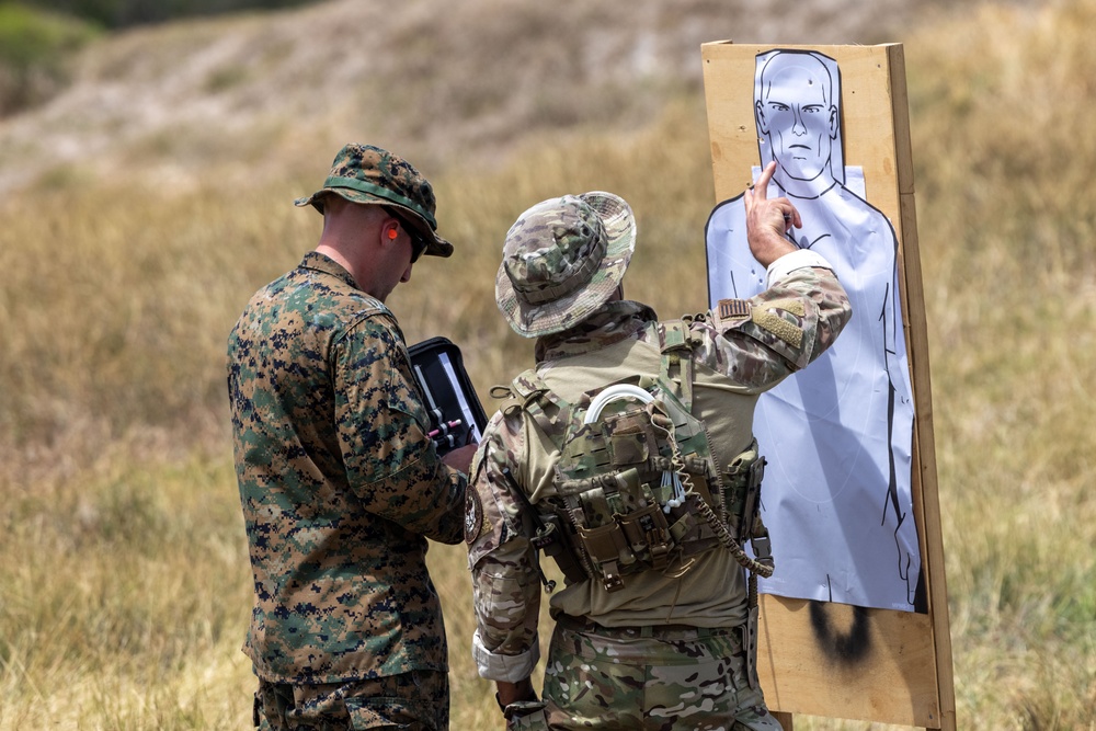 TW24: Company A, 25th Marines, Qualify with Pistols