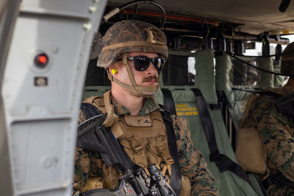 TW24: Marines Take Off in Army Blackhawk