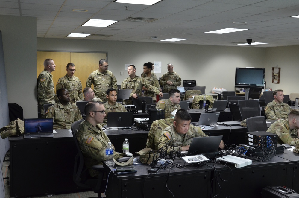 172nd Cyber Protection Team receive training from the Maryland Army National Guard and National Guard Bureau on the Deployable Defensive Cyberspace Operations System – Modular kit