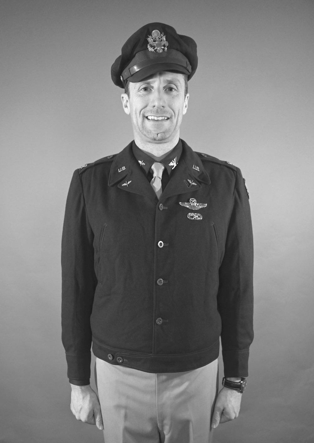 USAAF uniforms, artifacts of WWII servicemembers help keep heritage, WWII legacy alive