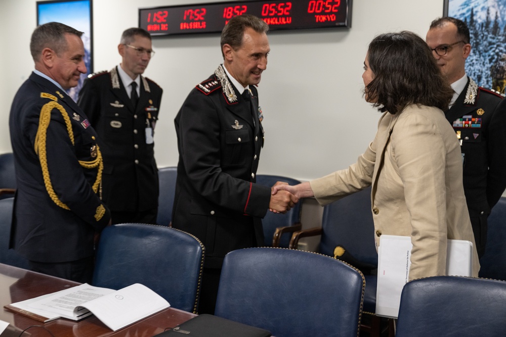 U.S., Italian Carabinieri meeting