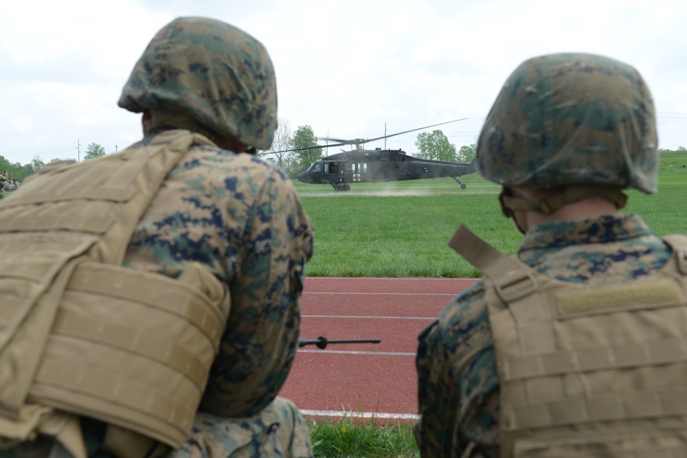 Dvids News Marines Indiana Guardsmen Train To Save Lives 8835