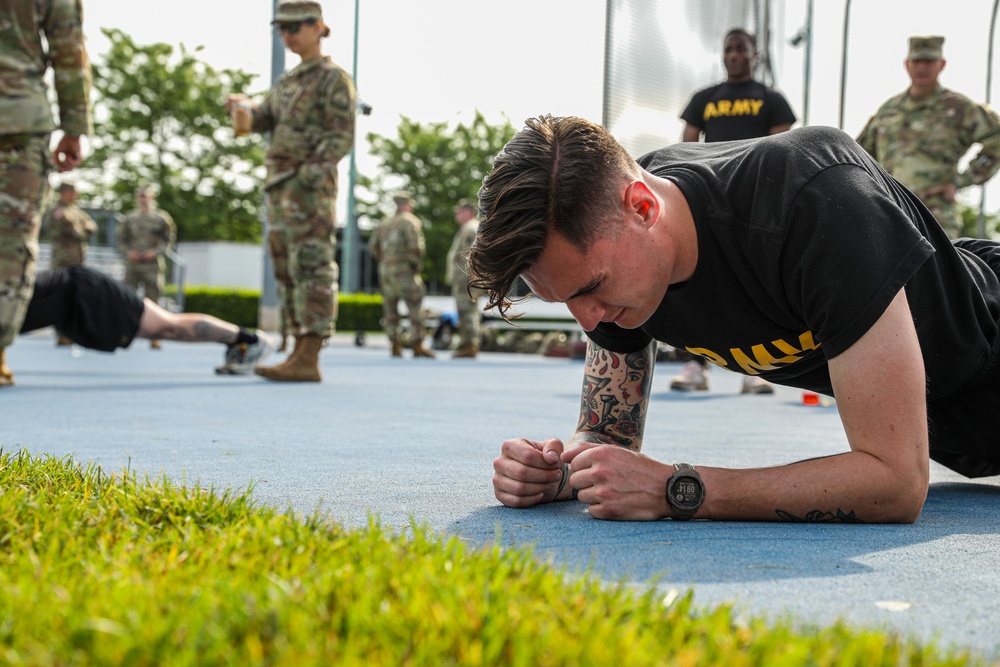 Pennsylvania Army National Guard Soldier Holding a Plank for the Army Combat Fitness Test