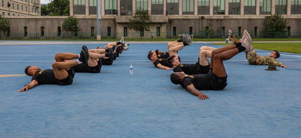 Region 2 Best Warrior Competitors Preparing for the Army Combat Fitness Test