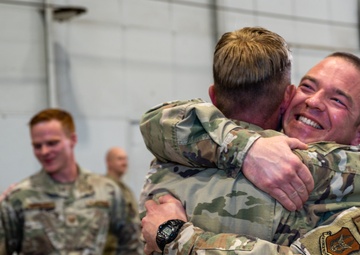 Top dawgs: 32nd APS brings home the Bulldog Trophy