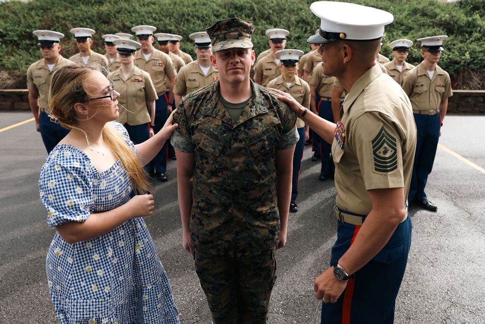 SERGEANT MAJOR OF THE MARINE CORPS VISITS KANSAS CITY