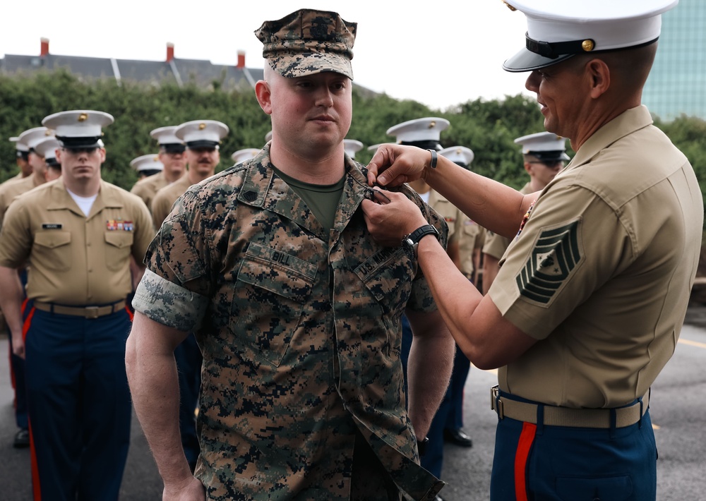 SERGEANT MAJOR OF THE MARINE CORPS VISITS KANSAS CITY