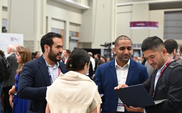 Recruiters attend AI Expo for National Competitiveness