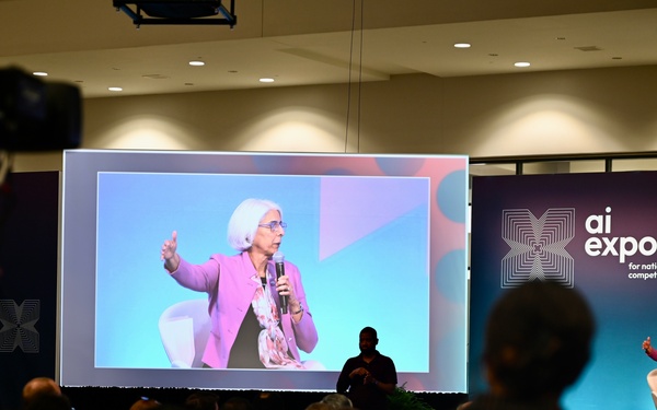 Recruiters attend AI Expo for National Competitiveness