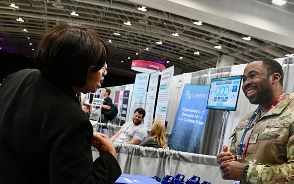 Recruiters attend AI Expo for National Competitiveness