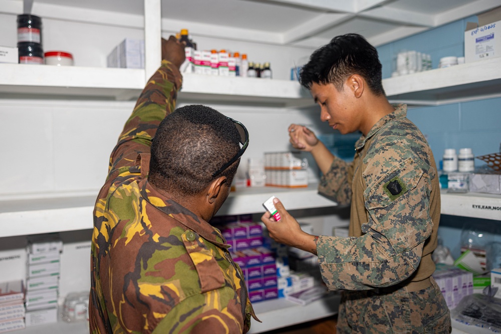 MRF-D 24.3: U.S. Navy, PNGDF medical personnel organize medical supplies