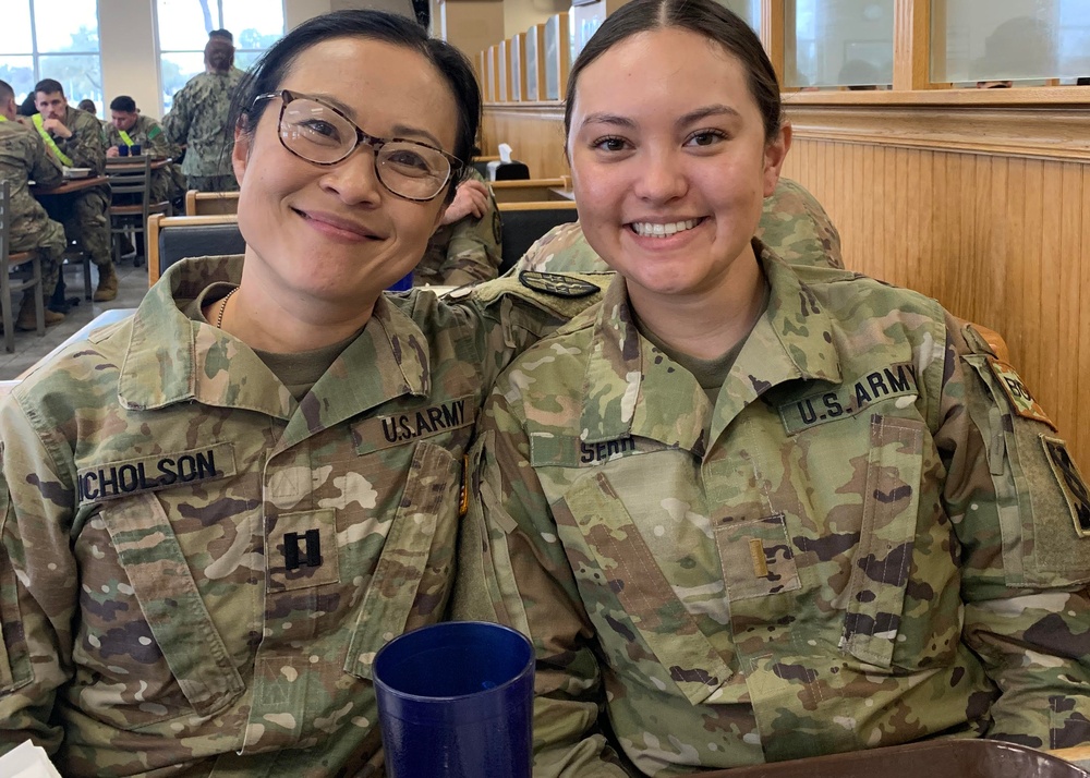 Korean-American mother, daughter serve as Army Reserve nurses