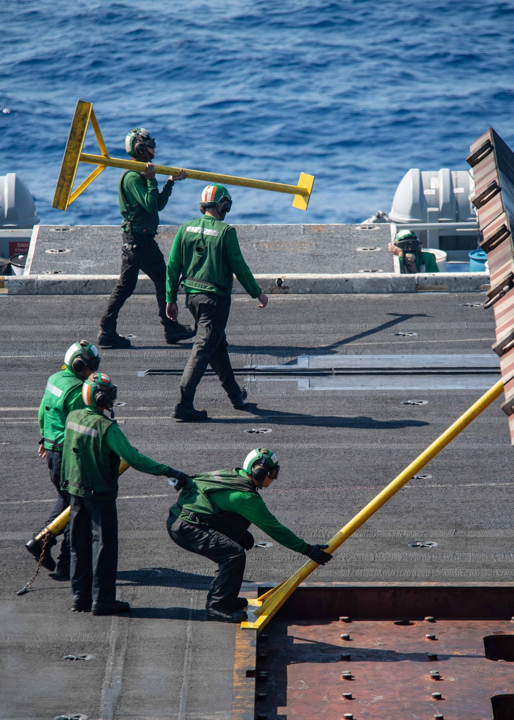 TR Flight Deck