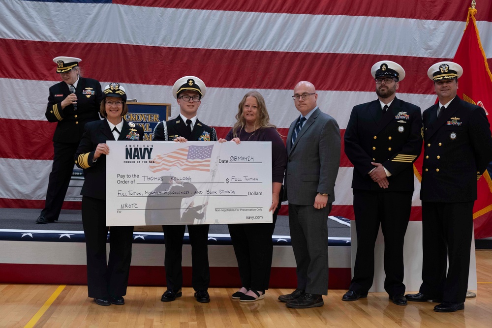 CNO Visits Rickover Naval Academy High School