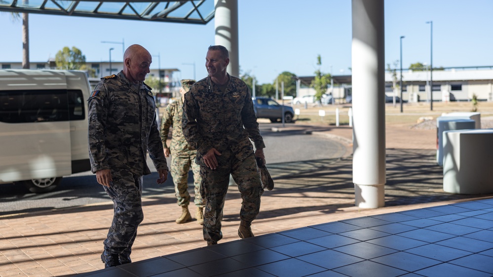 MRF-D 24.3: 3rd MAW commanding general visits Marines, Sailors in Darwin