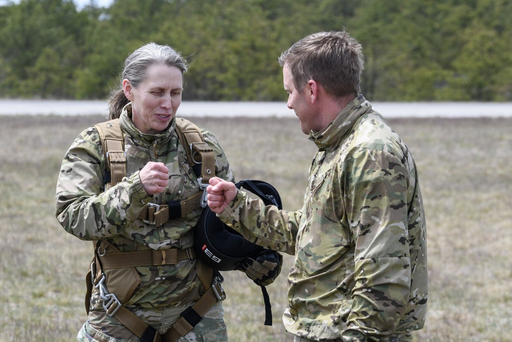 Major General Donnell Visits 106th Rescue Wing