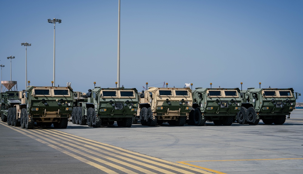 2nd Marine Logistics Group Merchant Vessel Offload