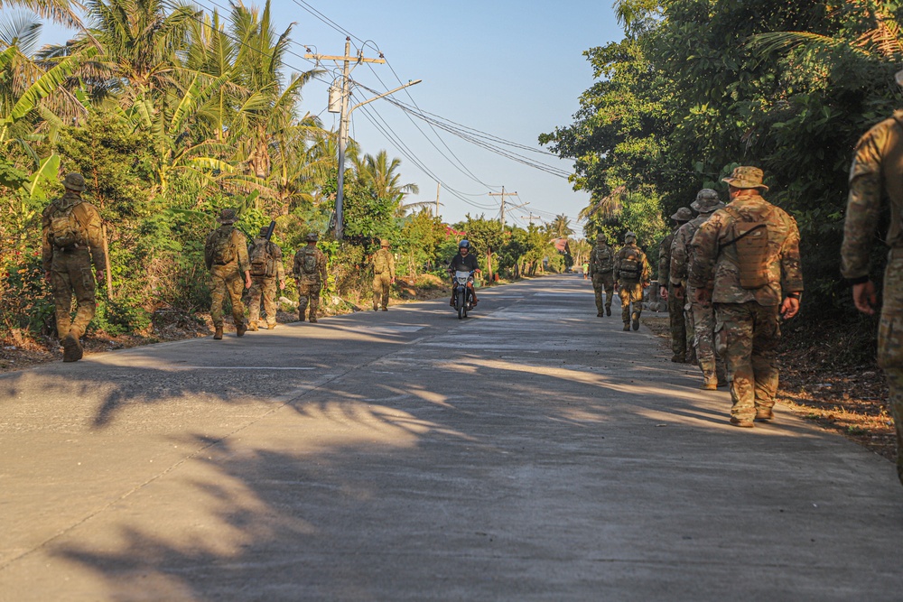 Balikatan 24: 2nd Battalion, 27th Infantry Regiment, 3rd Infantry Brigade Combat Team, 25th Infantry Division conducts reconnaissance training with 1st Battalion, The Royal Australian Regiment