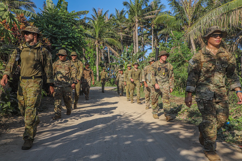 Balikatan 24: 2nd Battalion, 27th Infantry Regiment, 3rd Infantry Brigade Combat Team, 25th Infantry Division conducts reconnaissance training with 1st Battalion, The Royal Australian Regiment