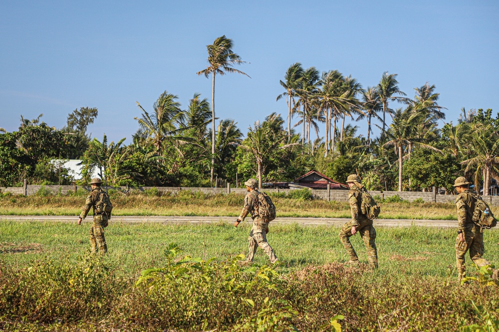 Balikatan 24: 2nd Battalion, 27th Infantry Regiment, 3rd Infantry Brigade Combat Team, 25th Infantry Division conducts reconnaissance training with 1st Battalion, The Royal Australian Regiment