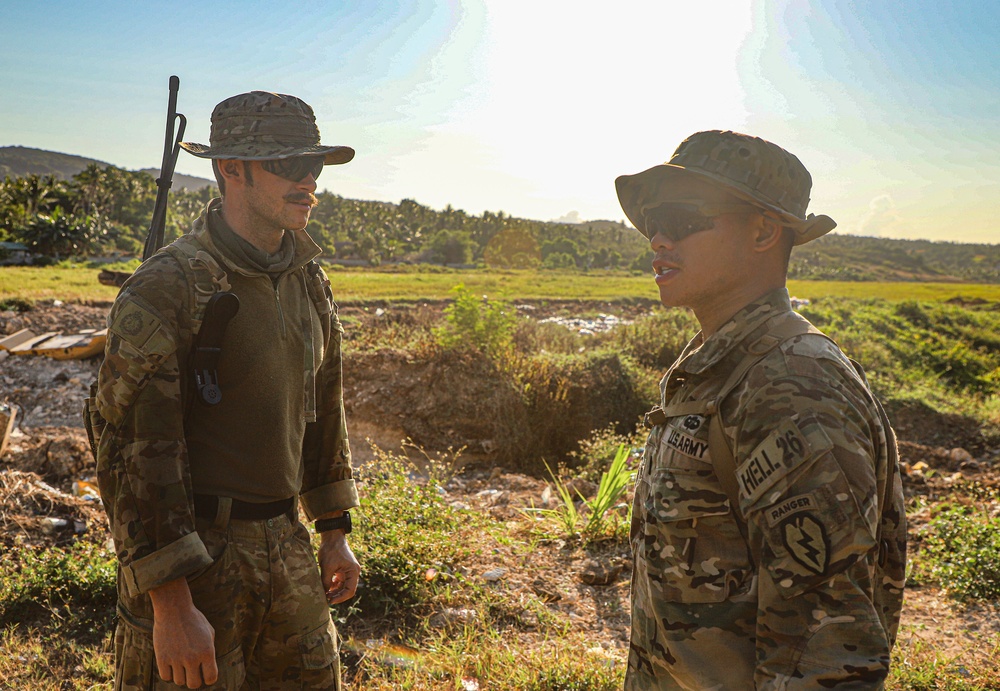 Balikatan 24: 2nd Battalion, 27th Infantry Regiment, 3rd Infantry Brigade Combat Team, 25th Infantry Division conducts reconnaissance training with 1st Battalion, The Royal Australian Regiment