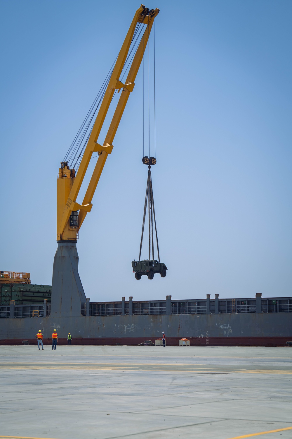 2nd Marine Logistics Group Merchant Vessel Offload