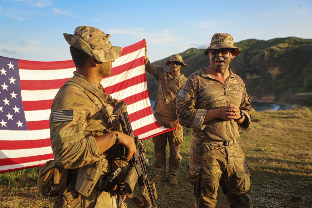 Balikatan 24: 2nd Battalion, 27th Infantry Regiment, 3rd Infantry Brigade Combat Team, 25th Infantry Division conducts reenlistment and promotion ceremony