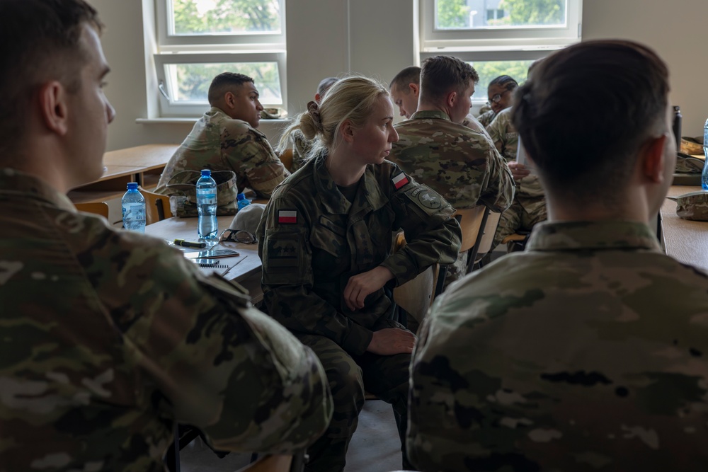 Joint Humanitarian Operations Course: Camp Kościuszko hosts multinational class on humanitarian aid