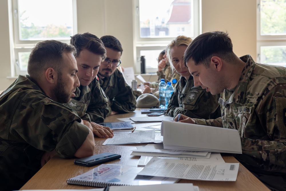 Joint Humanitarian Operations Course: Camp Kościuszko hosts multinational class on humanitarian aid