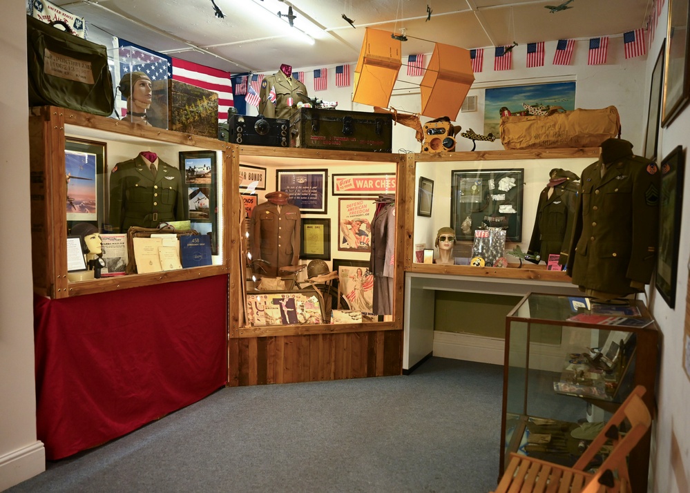 USAAF uniforms, artifacts of WWII servicemembers help keep heritage, WWII legacy alive