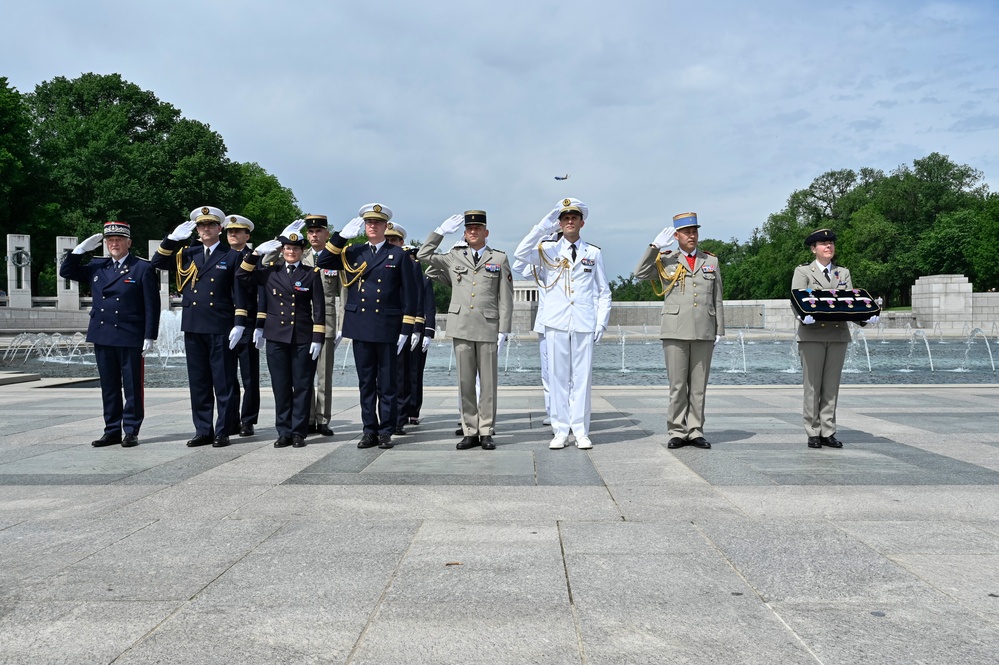 Maj. Gen. Dornhoefer receives French medal during WWII V-E Day ceremony