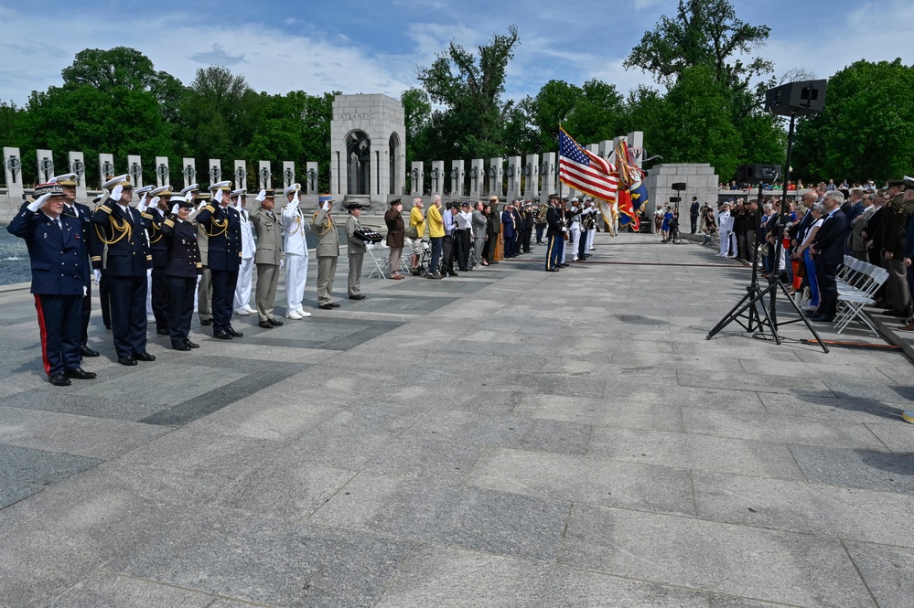 Maj. Gen. Dornhoefer receives French medal during WWII V-E Day ceremony