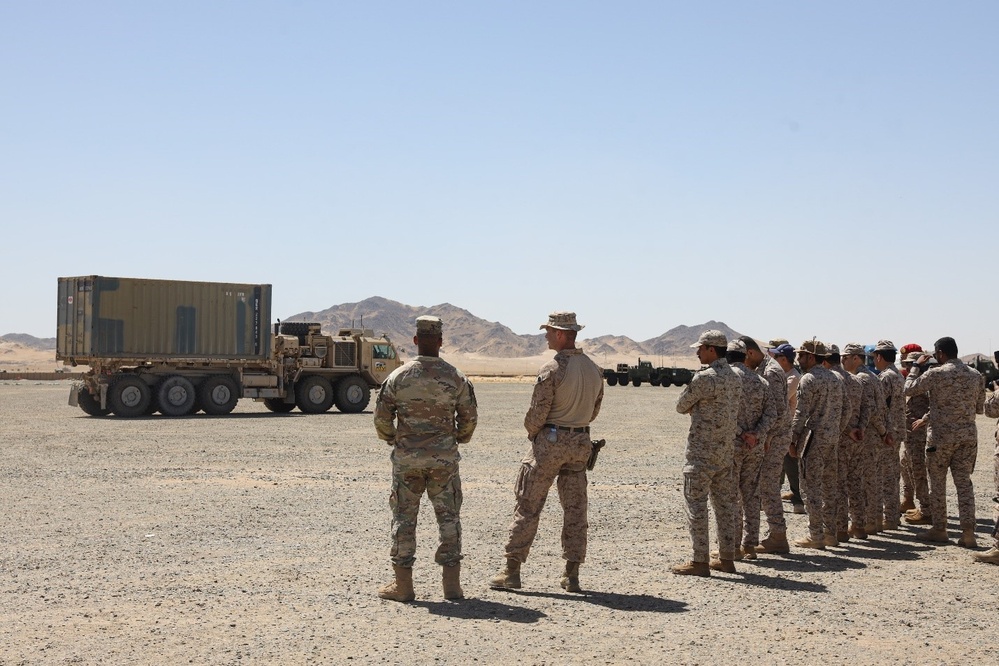 2nd Distribution support Battalion prepares for Convoy with Saudi Armed Forces