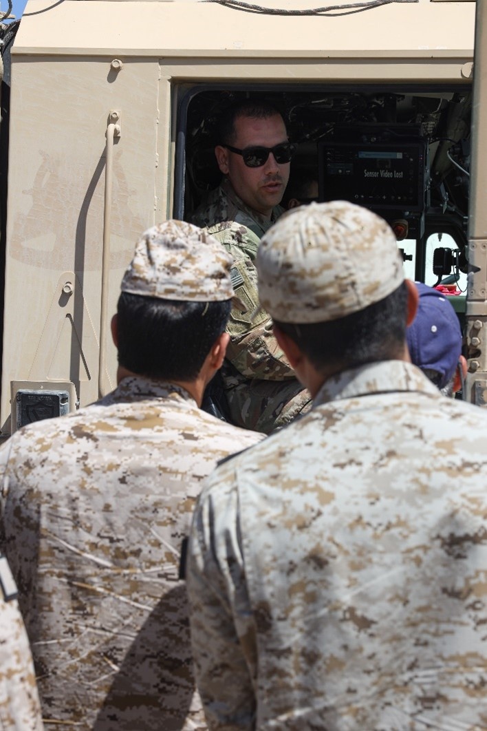 2nd Distribution support Battalion prepares for Convoy with Saudi Armed Forces