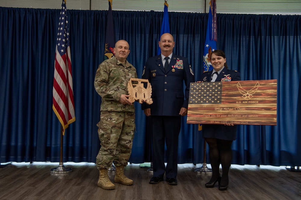 SMSgt Owens retires with 29 years of service