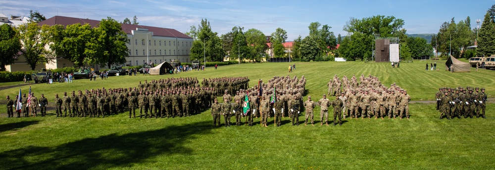 Guardsmen celebrate Victory in Europe Day alongside Czech partners