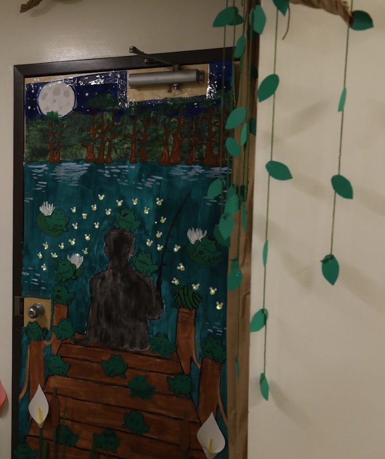 2024 Spring Door Decorating Contest
