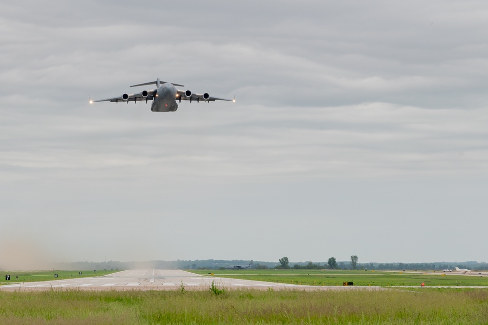 Mission Ready: C-17 Globemaster III takes to the skies for training excellence