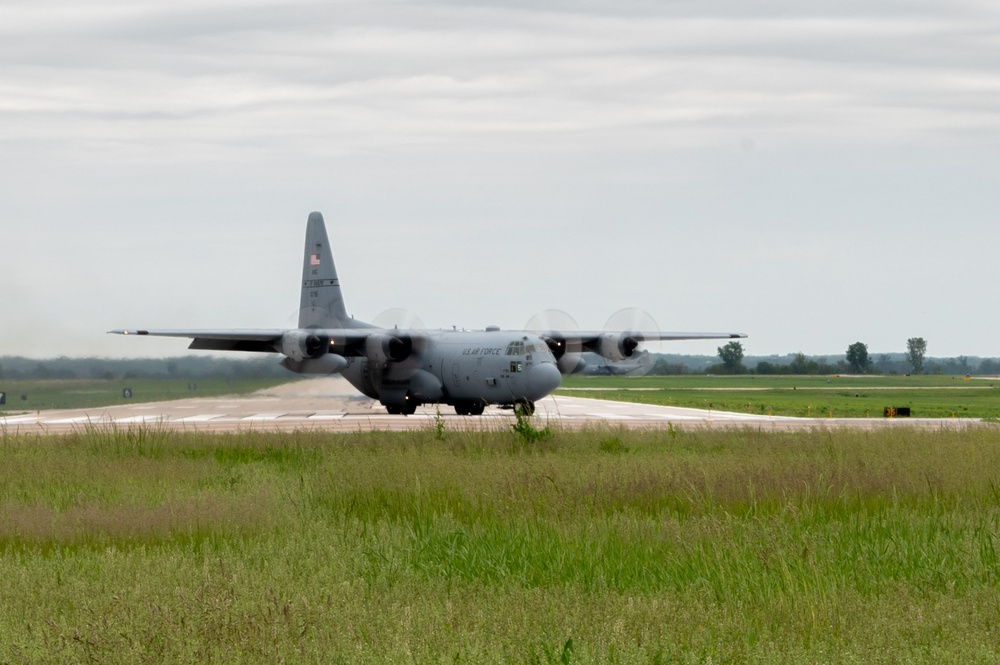 Low-Level Mastery: C-130 Hercules navigates the skies with precision and skill