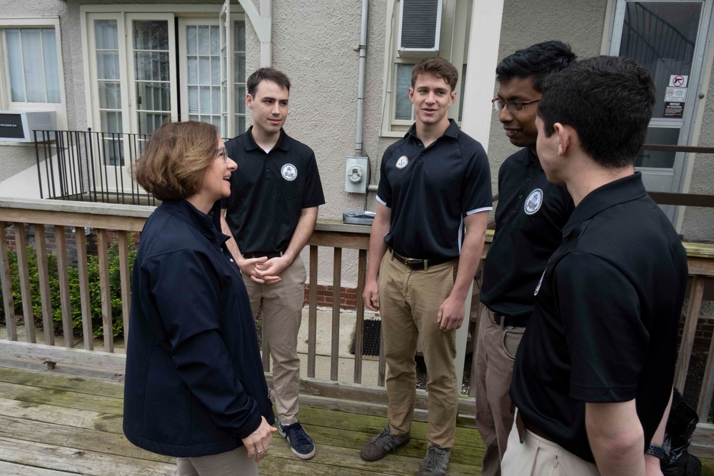 CNO Visits Northwesten University Naval Reserve Officer Training Corps