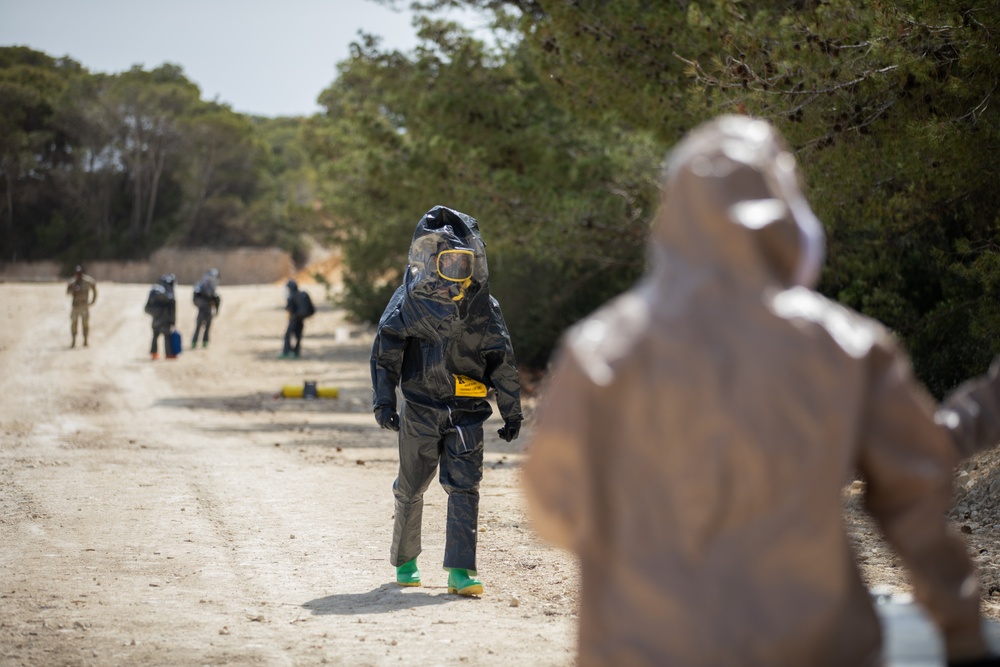 US, Tunisian forces execute CBRN 'sampling' and 'man-down' scenario at African Lion 2024