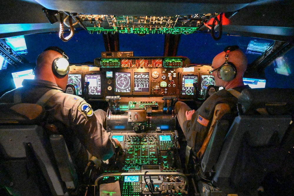 433rd AW Commander Takes Final Flight in Support of U.S. Central Command