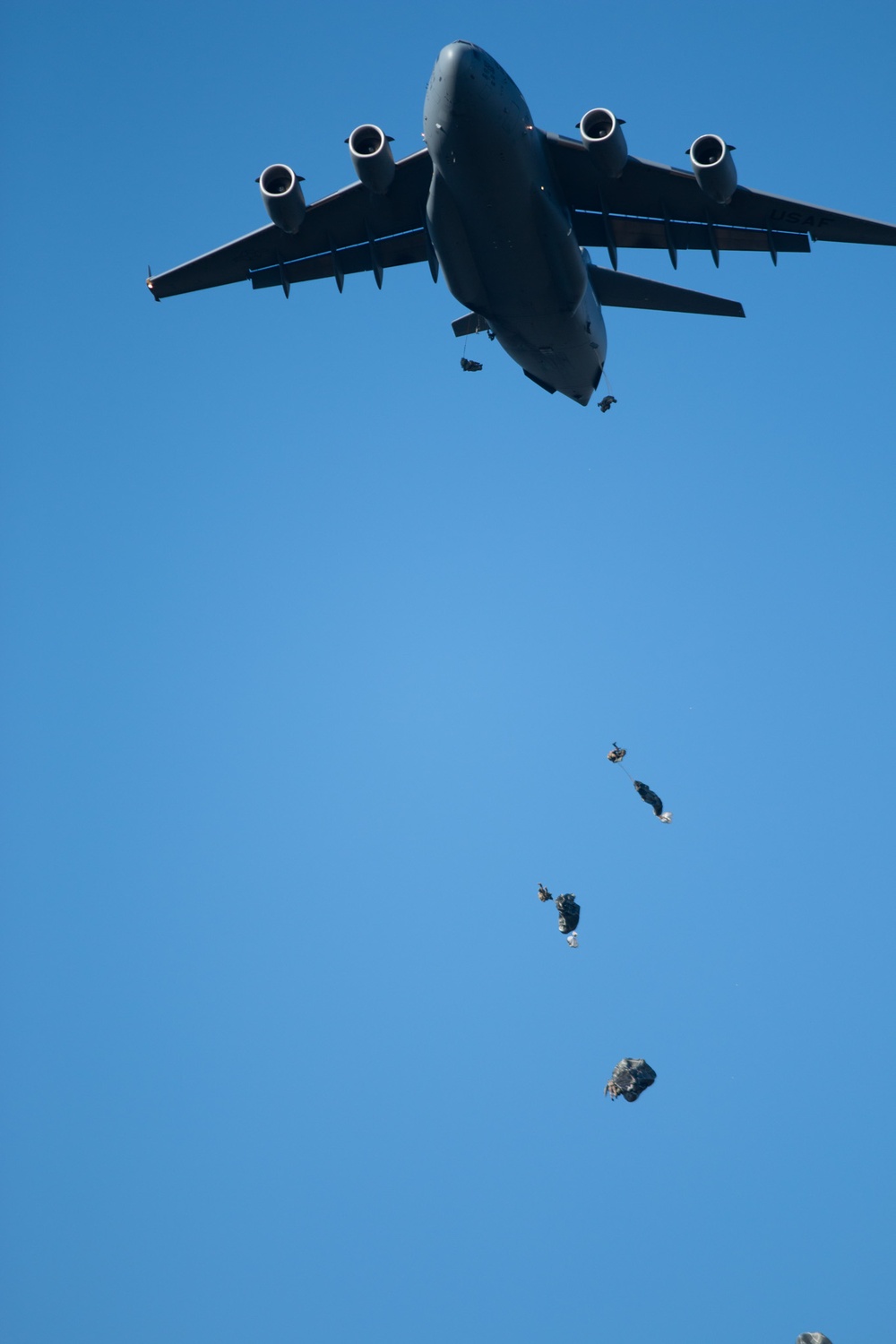 Historic Airborne Exercise: Over 600 Troops from U.S. and Allies Parachute into Sweden in NATO's Largest-Ever Joint Forcible Entry