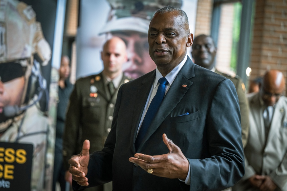 SECDEF Visits ROTC Cadets at South Carolina State University