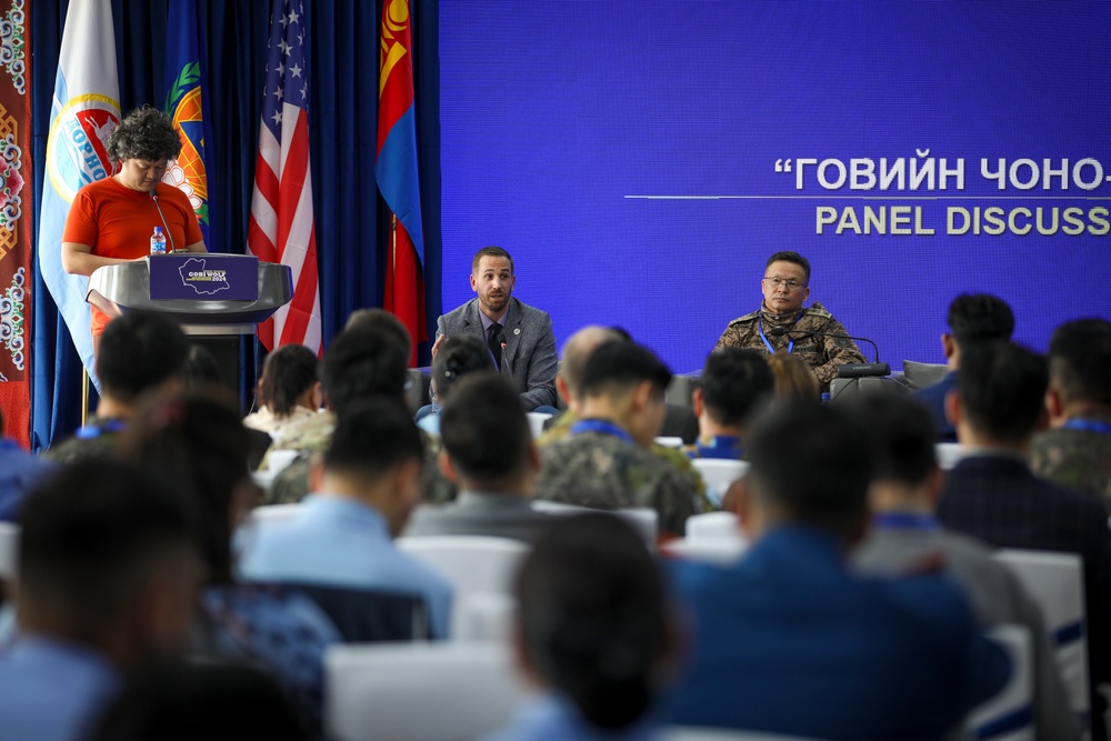 Experts convene in Choibalsan for academic discussion