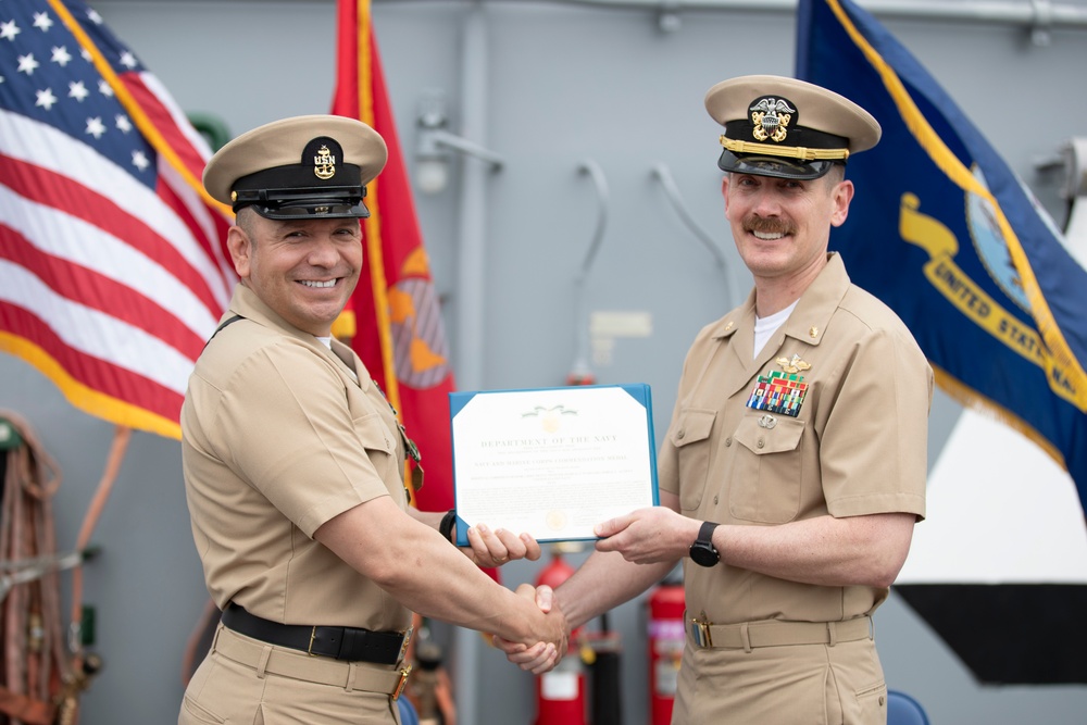 USS Tripoli Celebrates Senior Chief's Retirement