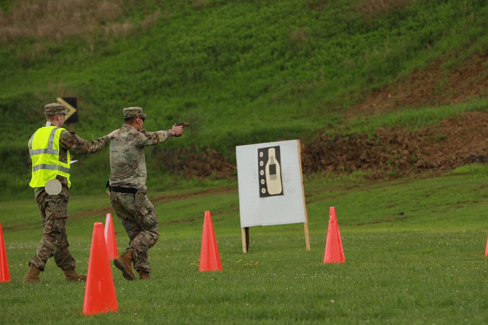 Pennsylvania Army National Guardsman Fires Pistol for qualification