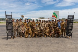 MRF-D 24.3: U.S. Navy, PNGDF medical personnel rehearse en route care procedures